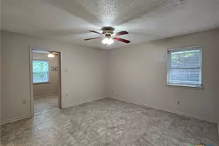 421 Carothers St, Copperas Cove, TX 76522 - Photo 11