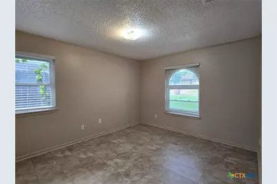 421 Carothers Street, Copperas Cove, TX 76522 - Photo 15