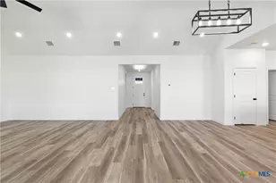 1823 Ember Dr, Temple, TX 76502 - Photo 17