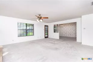 3065 Summit Dr, Belton, TX 76513 - Photo 11