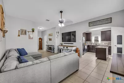 327 Amaryllis, New Braunfels, TX 78132 - Photo 1