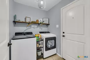 327 Amaryllis, New Braunfels, TX 78132 - Photo 23