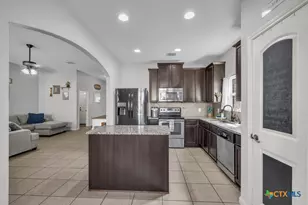 327 Amaryllis, New Braunfels, TX 78132 - Photo 11