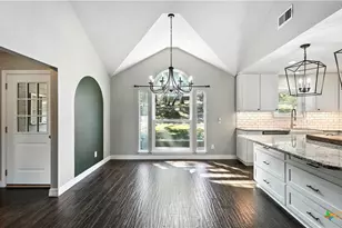 415 Lazy Ln, San Marcos, TX 78666 - Photo 11