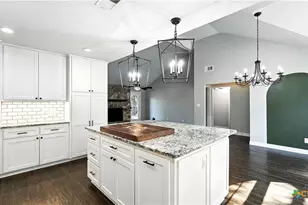 415 Lazy Ln, San Marcos, TX 78666 - Photo 17