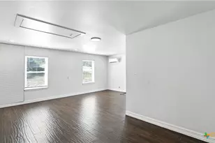 415 Lazy Ln, San Marcos, TX 78666 - Photo 23