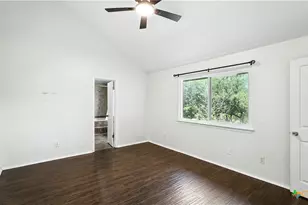 415 Lazy Ln, San Marcos, TX 78666 - Photo 29