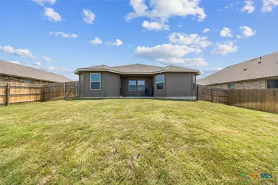 2402 Freddie L. Nichols Sr. Drive, Harker Heights, TX 76548 - Photo 31