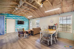 482 La Lucia St, Port Lavaca, TX 77979 - Photo 5