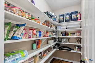 205 Pebble Brk, Victoria, TX 77904 - Photo 17