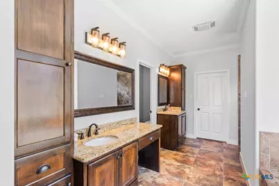 205 Pebble Brook, Victoria, TX 77904 - Photo 21