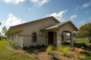2203 Port Lavaca Dr, Victoria, TX 77901 - Photo 1