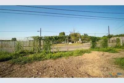 2203 Port Lavaca Drive, Victoria, TX 77901 - Photo 37