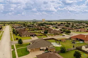 2221 Sparrow Rd, Killeen, TX 76542 - Photo 33