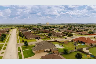 2221 Sparrow Road, Killeen, TX 76542 - Photo 31