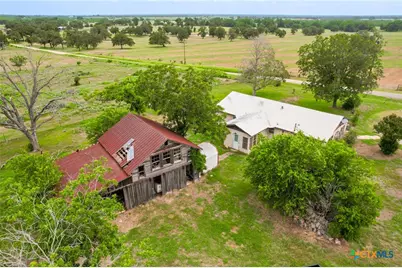 430 Watts Road, Kingsbury, TX 78638 - Photo 11