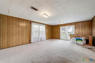 430 Watts Rd, Kingsbury, TX 78638 - Photo 19