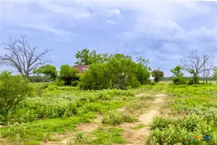 430 Watts Rd, Kingsbury, TX 78638 - Photo 7