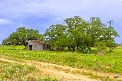 430 Watts Road, Kingsbury, TX 78638 - Photo 3