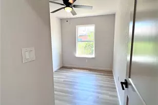 713 S 30th St, Temple, TX 76501 - Photo 29