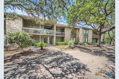 406 T Bar M Drive, New Braunfels, TX 78132 - Photo 17