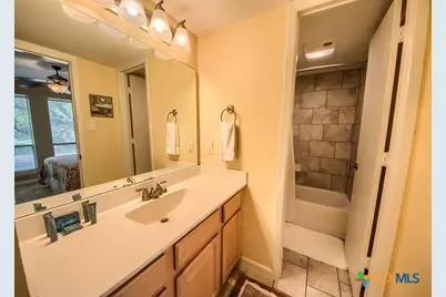 406 T Bar M Drive, New Braunfels, TX 78132 - Photo 11