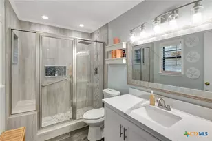 1106 W Jefferson Ave, Port O'Connor, TX 77982 - Photo 11