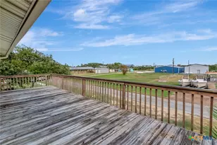 1106 W Jefferson Ave, Port O'Connor, TX 77982 - Photo 15