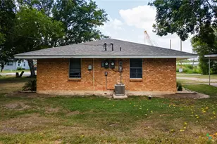 2109 W Avenue B, Temple, TX 76504 - Photo 19