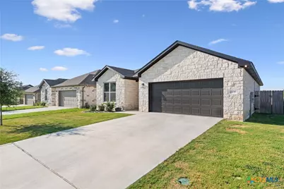 2120 Blackhawk Loop, Belton, TX 76513 - Photo 3