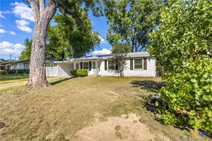 13 N 41st St, Temple, TX 76504 - Photo 3