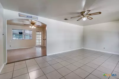 663 Lockener Avenue, New Braunfels, TX 78130 - Photo 13