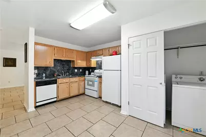 2410 Royal Crest Circle, Killeen, TX 76549 - Photo 9