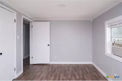 14 W Post Oak Avenue, Rogers, TX 76569 - Photo 9