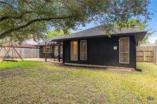 506 Shiloh Dr, Victoria, TX 77904 - Photo 7