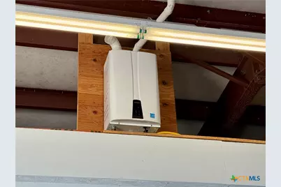 1112 W Dallas Avenue, Seadrift, TX 77983 - Photo 19