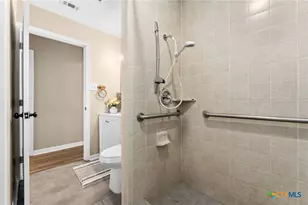 1301 West Ln, Killeen, TX 76549 - Photo 19