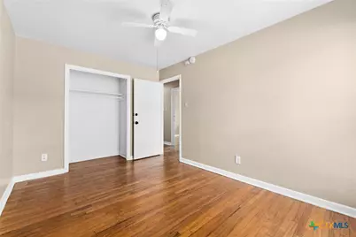 1301 West Lane, Killeen, TX 76549 - Photo 17