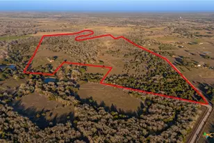 293 Co Rd 460, Hallettsville, TX 77964 - Photo 35