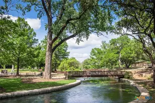 1605 SW Big Sur Dr, New Braunfels, TX 78130 - Photo 5