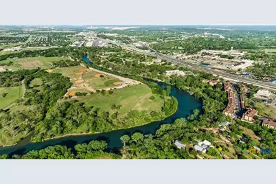 1551 SW Estelea Grove Drive, New Braunfels, TX 78130 - Photo 3