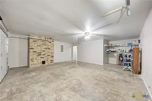 3225 Co Rd 111, Lampasas, TX 76550 - Photo 31