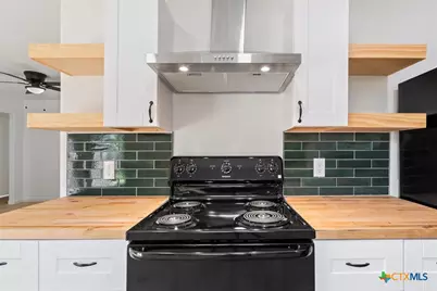 936 Duty Avenue, Waco, TX 76706 - Photo 11