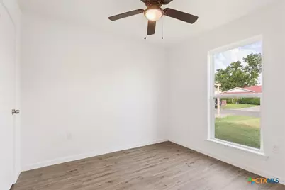 936 Duty Avenue, Waco, TX 76706 - Photo 19