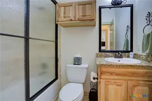 1212 Gruene Valley Cir, New Braunfels, TX 78130 - Photo 25