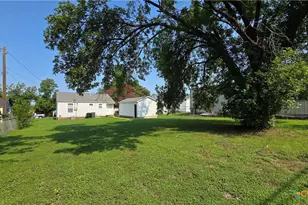 1709 S 7th St, Temple, TX 76504 - Photo 11