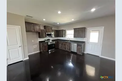 1218 Stone Valley Drive, Lampasas, TX 76550 - Photo 5