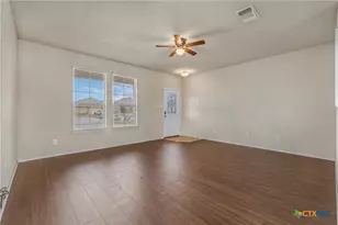 1225 Hogg Dr, Copperas Cove, TX 76522 - Photo 7