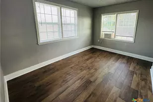 2311 N Louis St, Victoria, TX 77901 - Photo 5