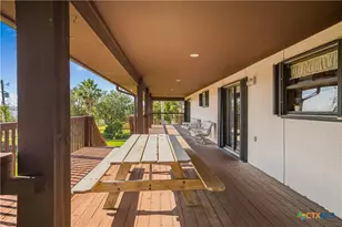 1401 W Main St, Port O'Connor, TX 77982 - Photo 3